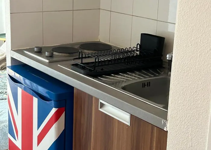 Cosy Gare A 1 Min Acces Paris Rapide דירה *